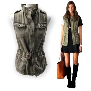 Green utility vest from Max Jeans with drawstring waist